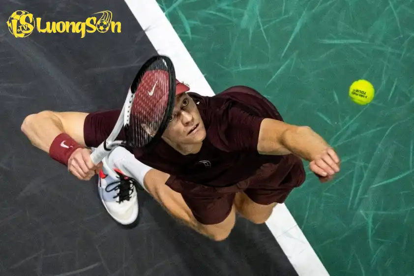 Jannik Sinner không để thua bất cứ một set đấu nào tại Paris Masters 2025 Jannik Sinner không để thua bất cứ một set đấu nào tại Paris Masters 2025